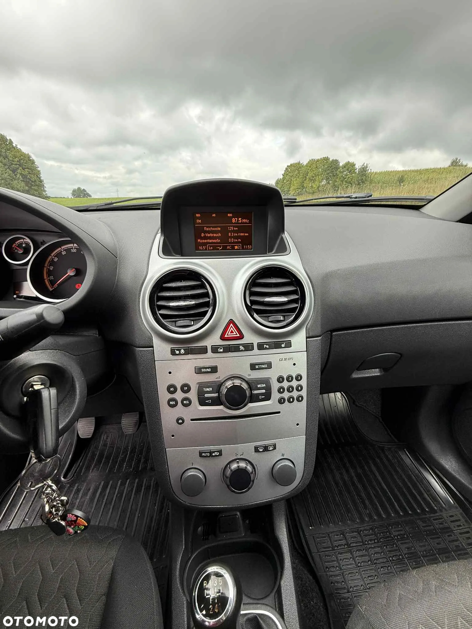 Opel Corsa 1.4 16V Graphite - 8
