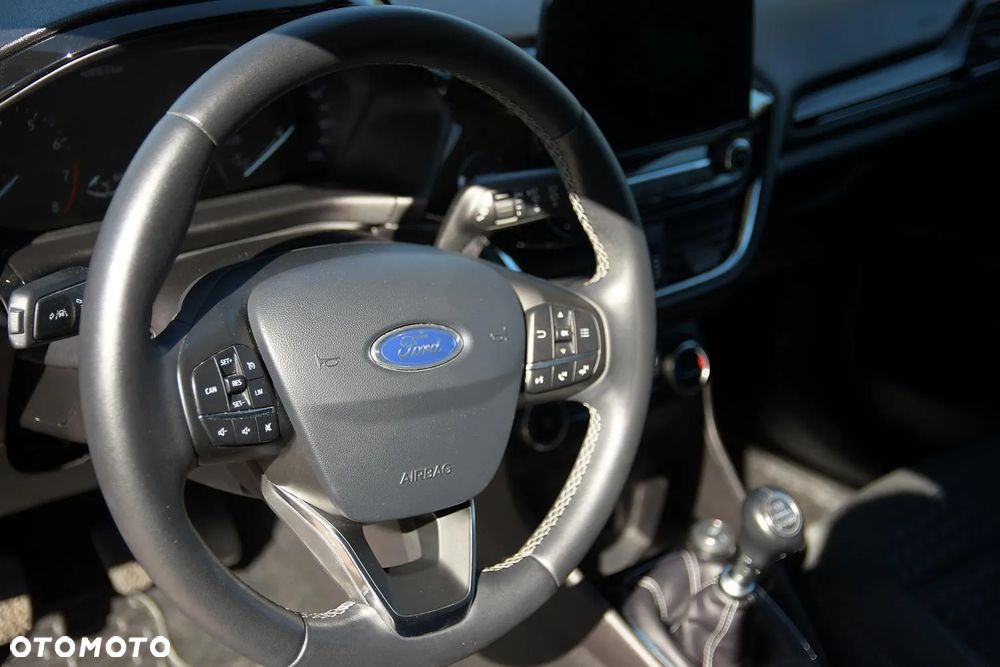 Ford Fiesta - 27