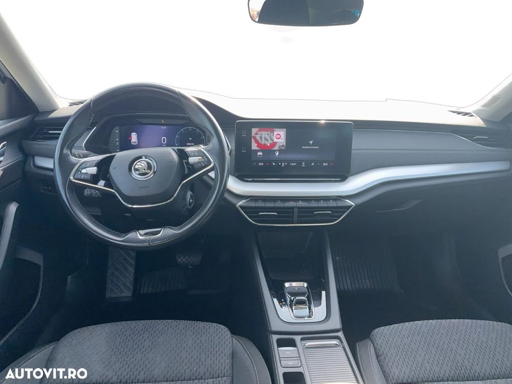 Skoda Octavia 2.0 TDI DSG Style - 11