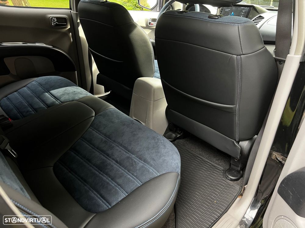 Mitsubishi L200 Pick Up 4x4 Intense Cabine Dupla - 28