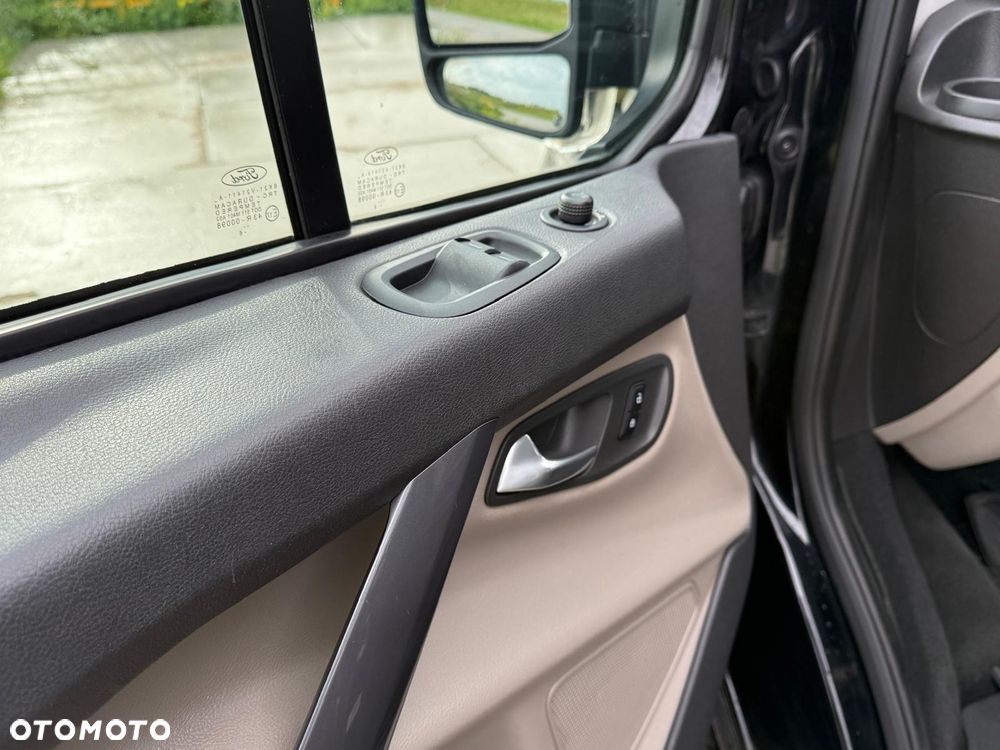 Ford Tourneo Custom 2.0 TDCi L2 Titanium - 18