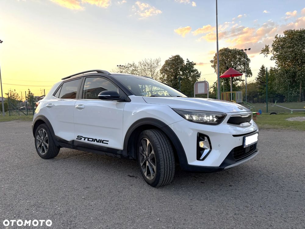 Kia Stonic 1.0 T-GDI L - 1