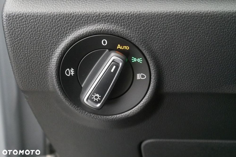 Volkswagen T-Roc 1.5 TSI ACT Advance DSG - 23