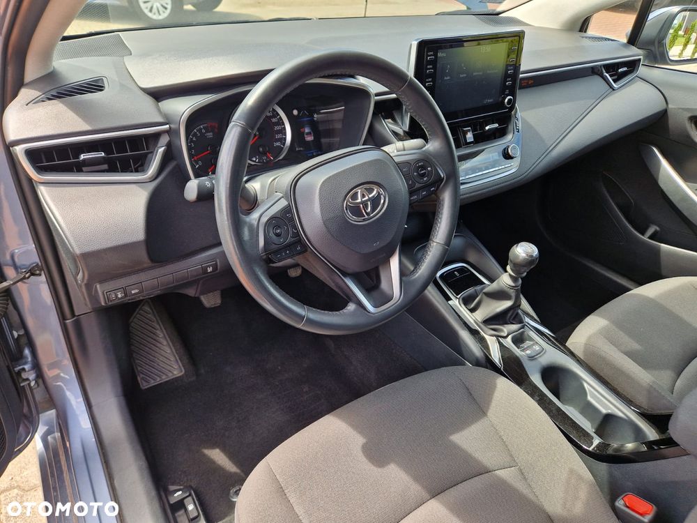 Toyota Corolla 1.5 Comfort - 10