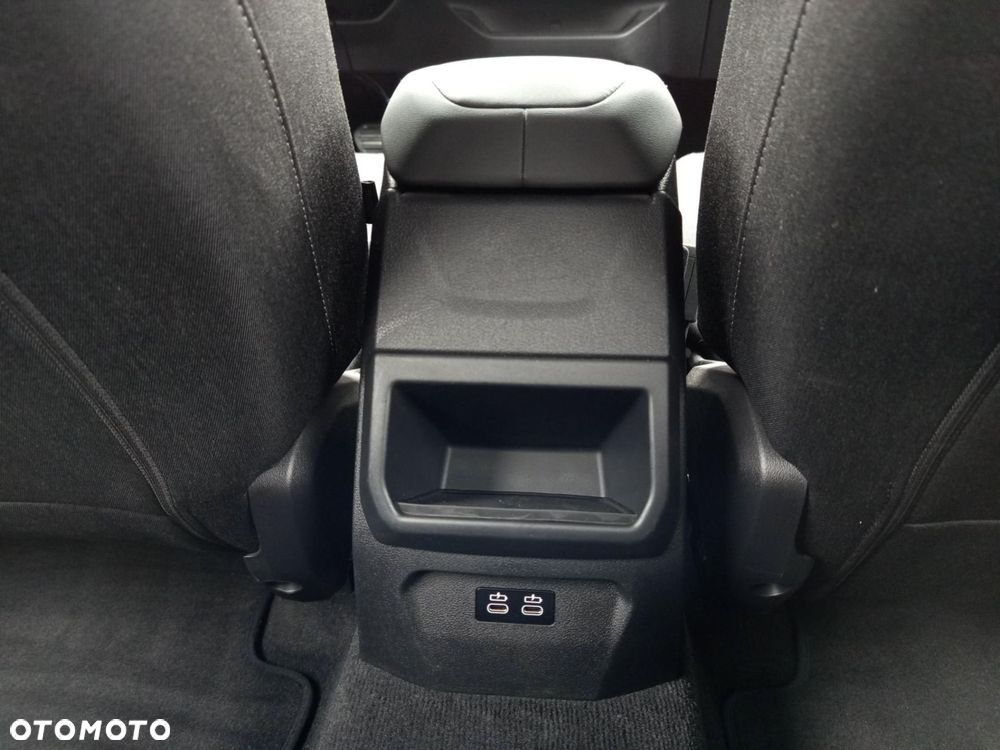 BMW Seria 1 - 21