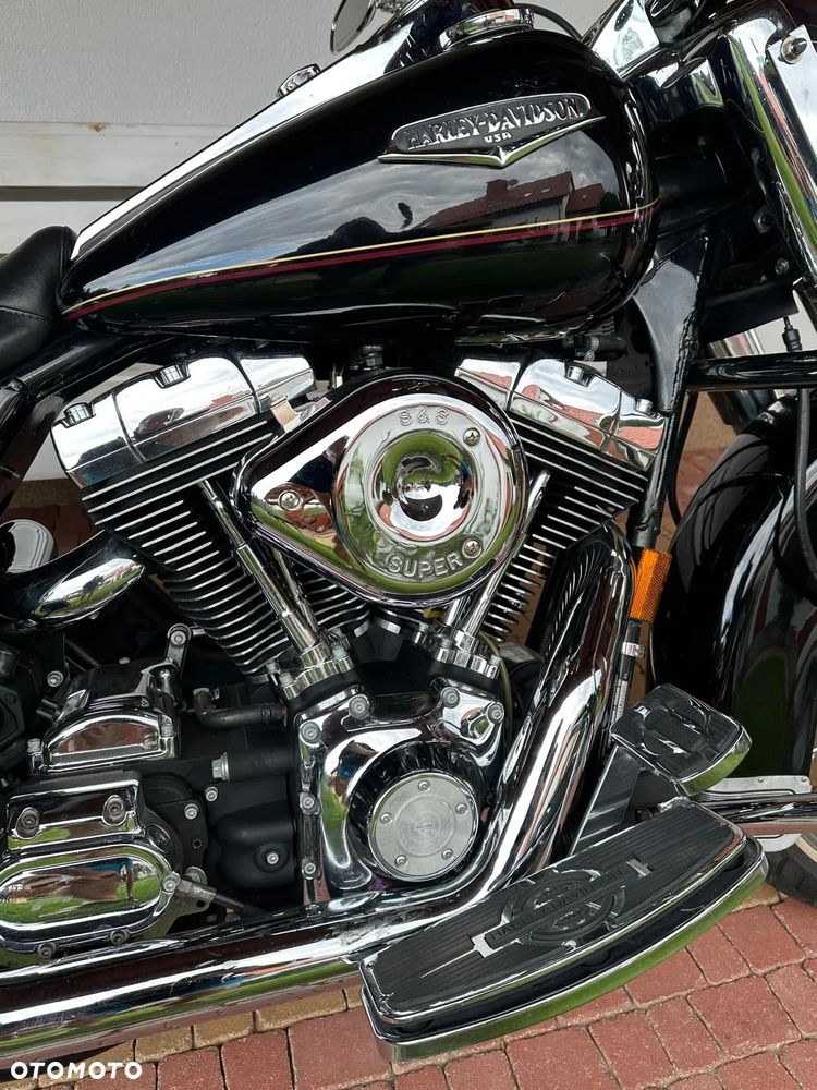 Harley-Davidson Touring Road King - 2