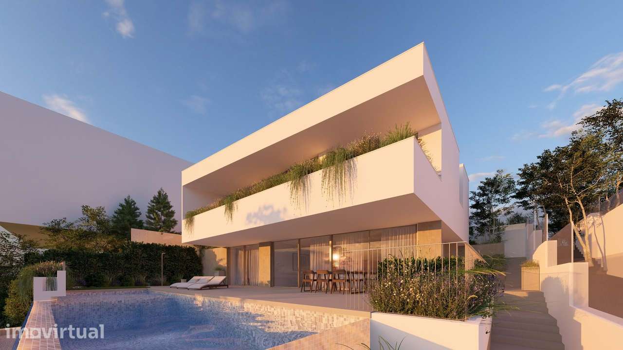 MODERNA MORADIA T4 DE NOVA CONSTRUÇÃO NUMA LOCALIZAÇÃO PRESTIGIADA EM - Grande imagem: 4/14
