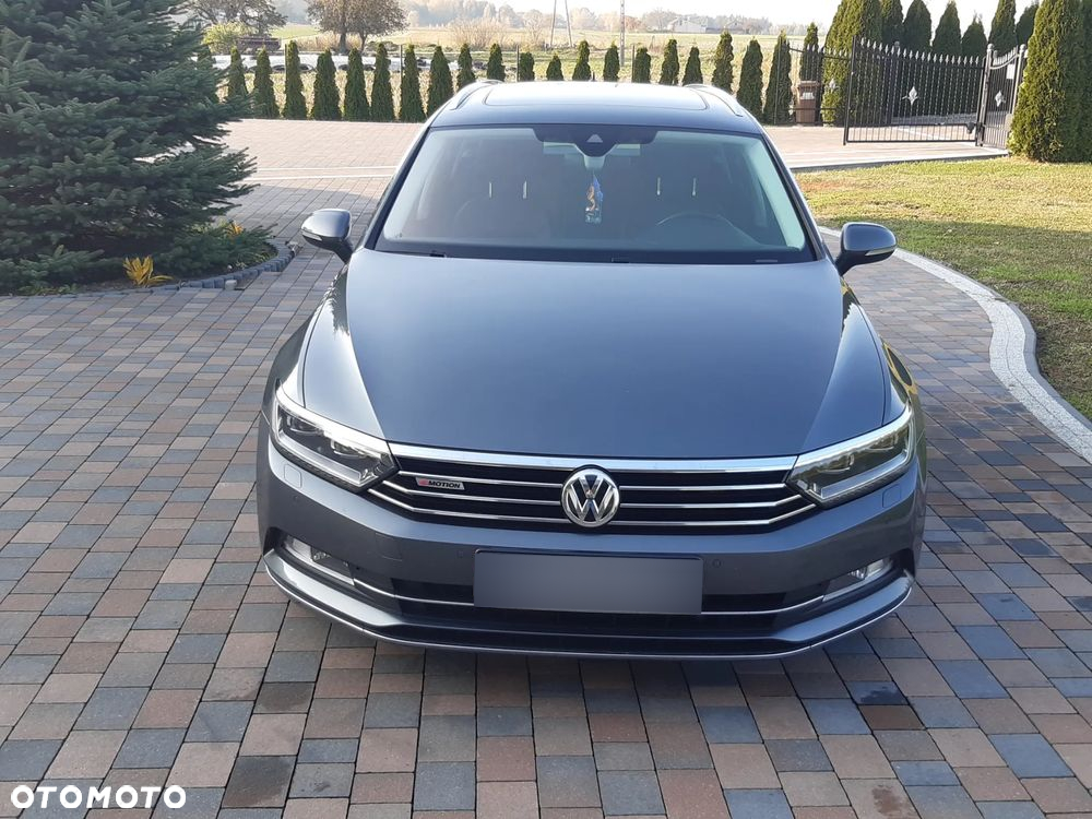 Volkswagen Passat - 30
