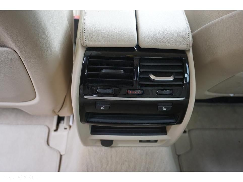 BMW Seria 5 - 21