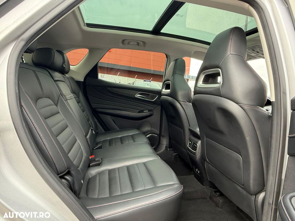 MG EHS 1.5T-GDI PHEV Luxury - 27