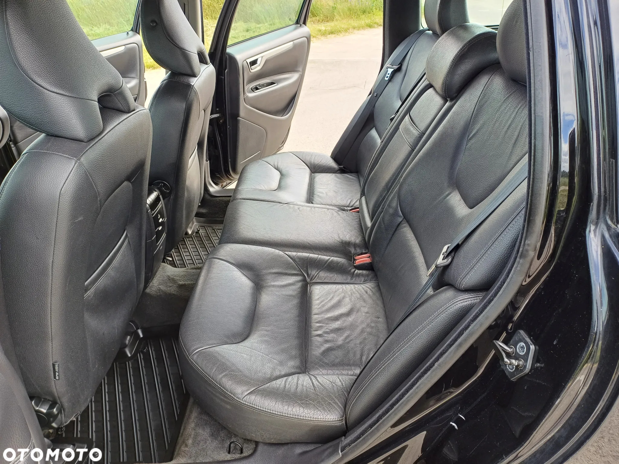 Volvo V70 D5 Summum - 21