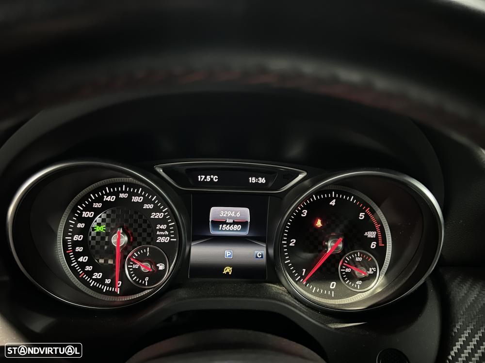 Mercedes-Benz A 180 d AMG Line - 12