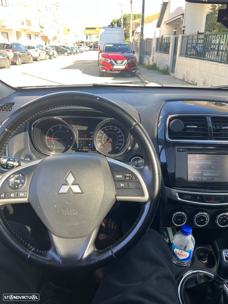 Mitsubishi ASX 1.8 DI-D Intense - 8