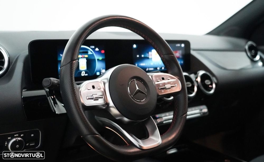 Mercedes-Benz GLA 180 d AMG Line - 8