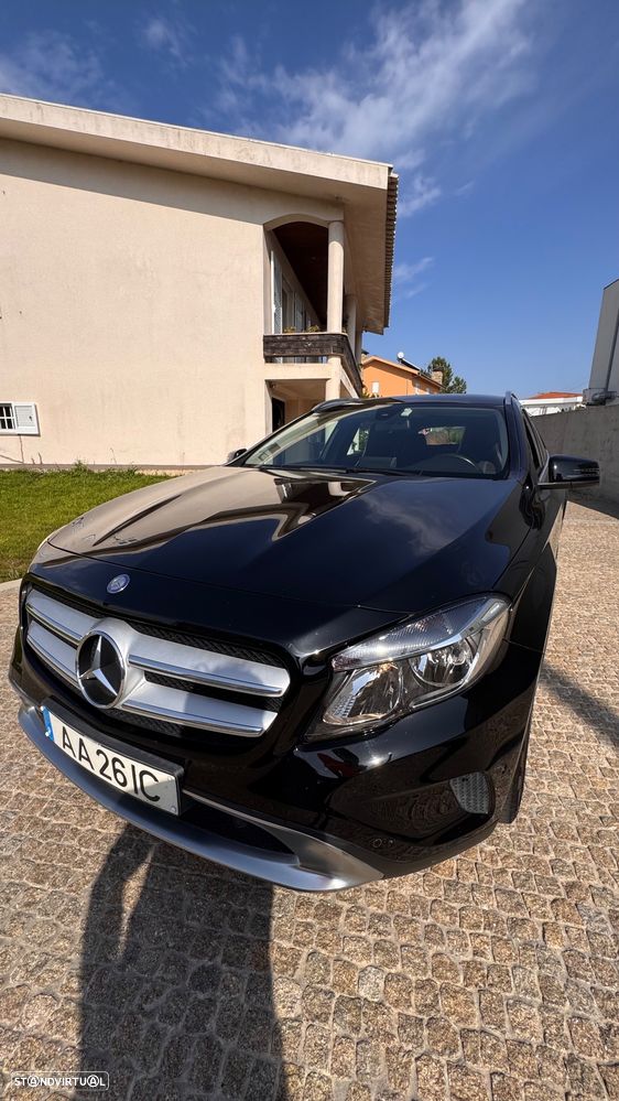 Mercedes-Benz GLA 180 (CDI) d Urban - 18