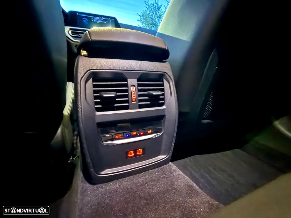 BMW 320 e Corporate Edition Auto - 48