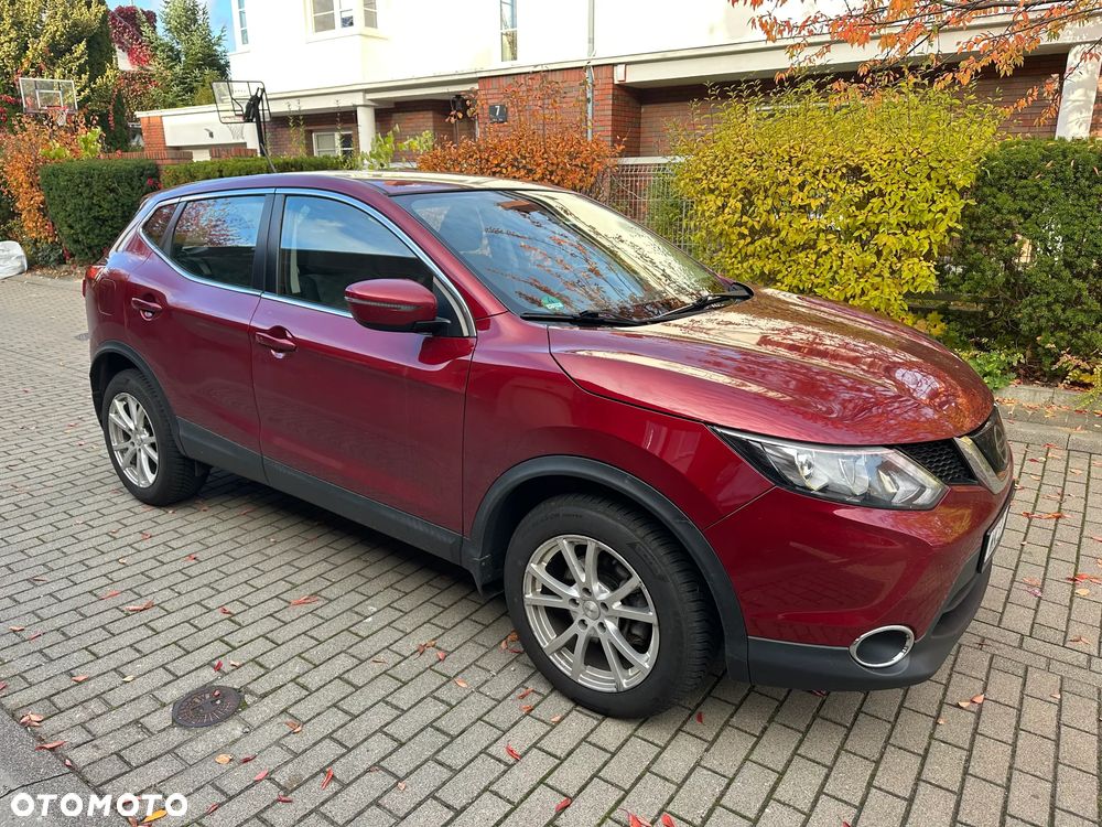 Nissan Qashqai - 2