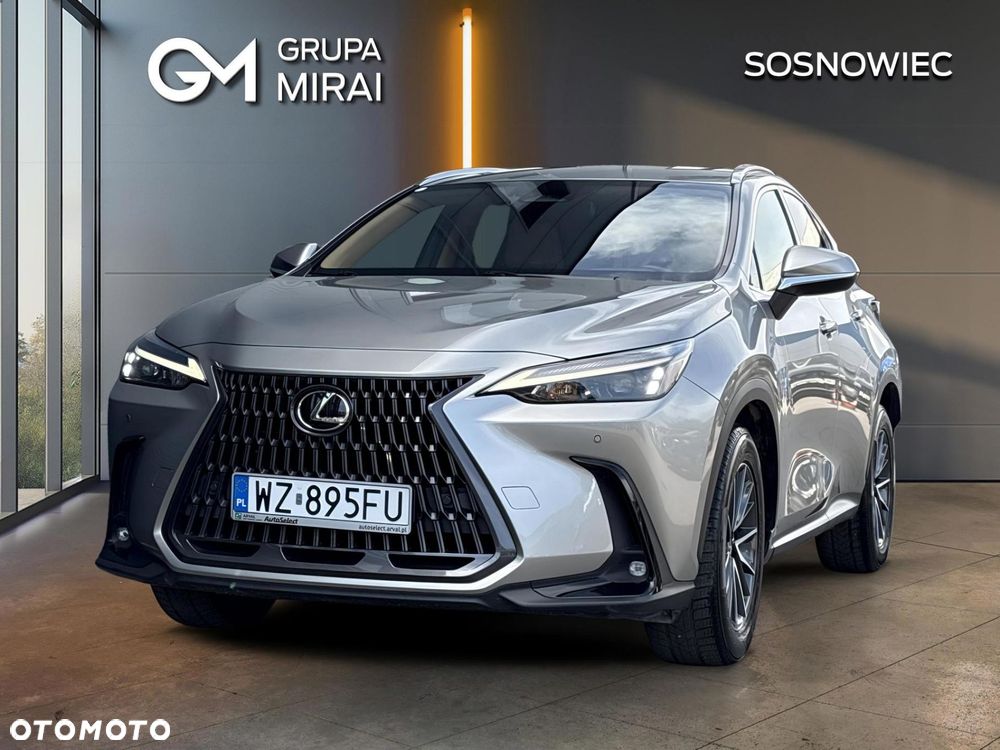 Lexus NX - 1