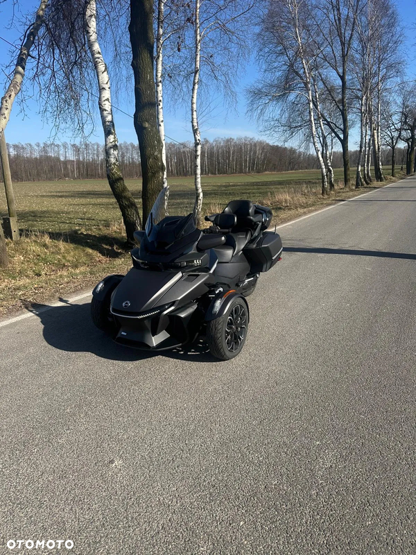 Can-Am Spyder