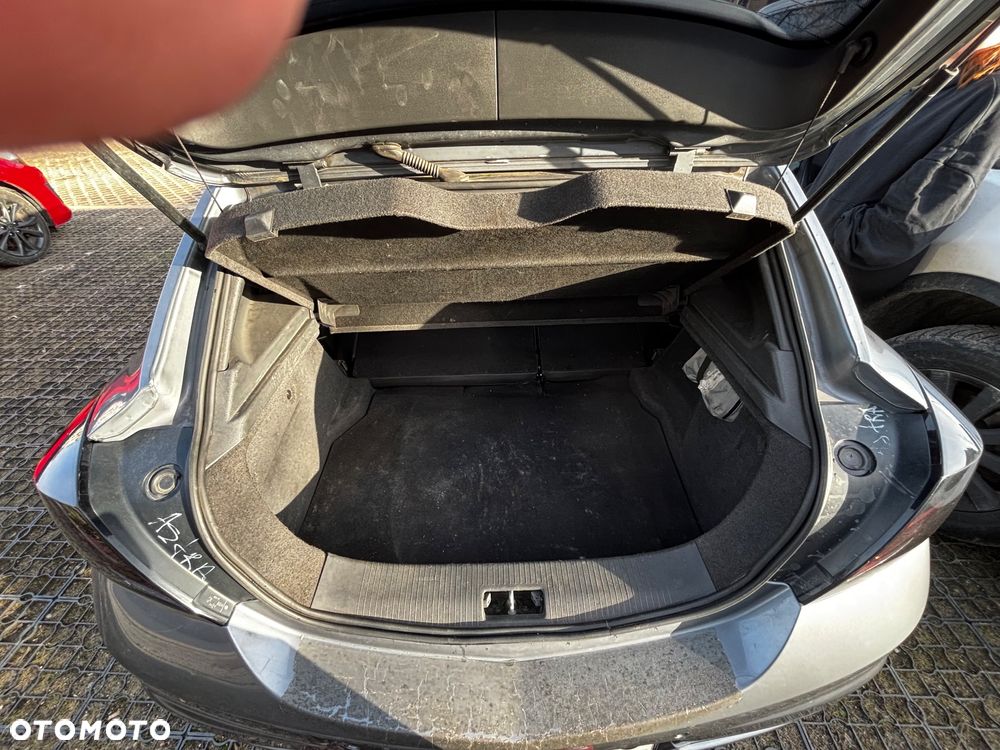 Opel Astra 2.0 T OPC - 16