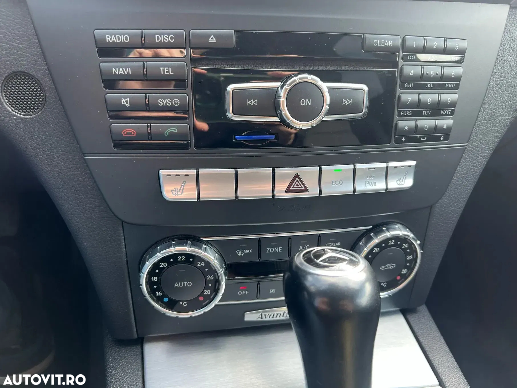Mercedes-Benz C 200 T (BlueEFFICIENCY) 7G-TRONIC Avantgarde - 18