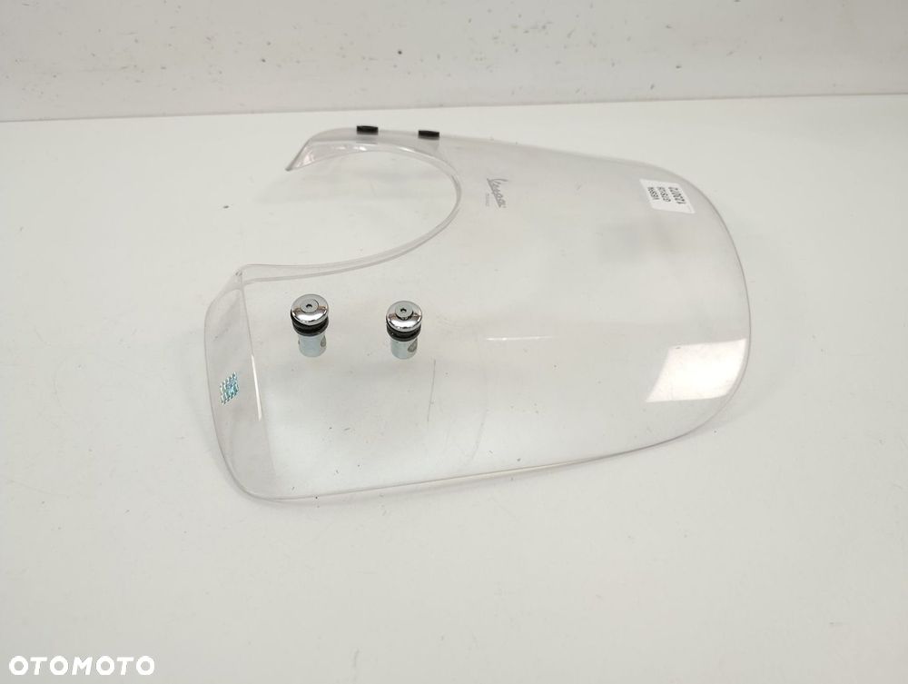 PIAGGIO VESPA GTS 125 SZYBA - 3