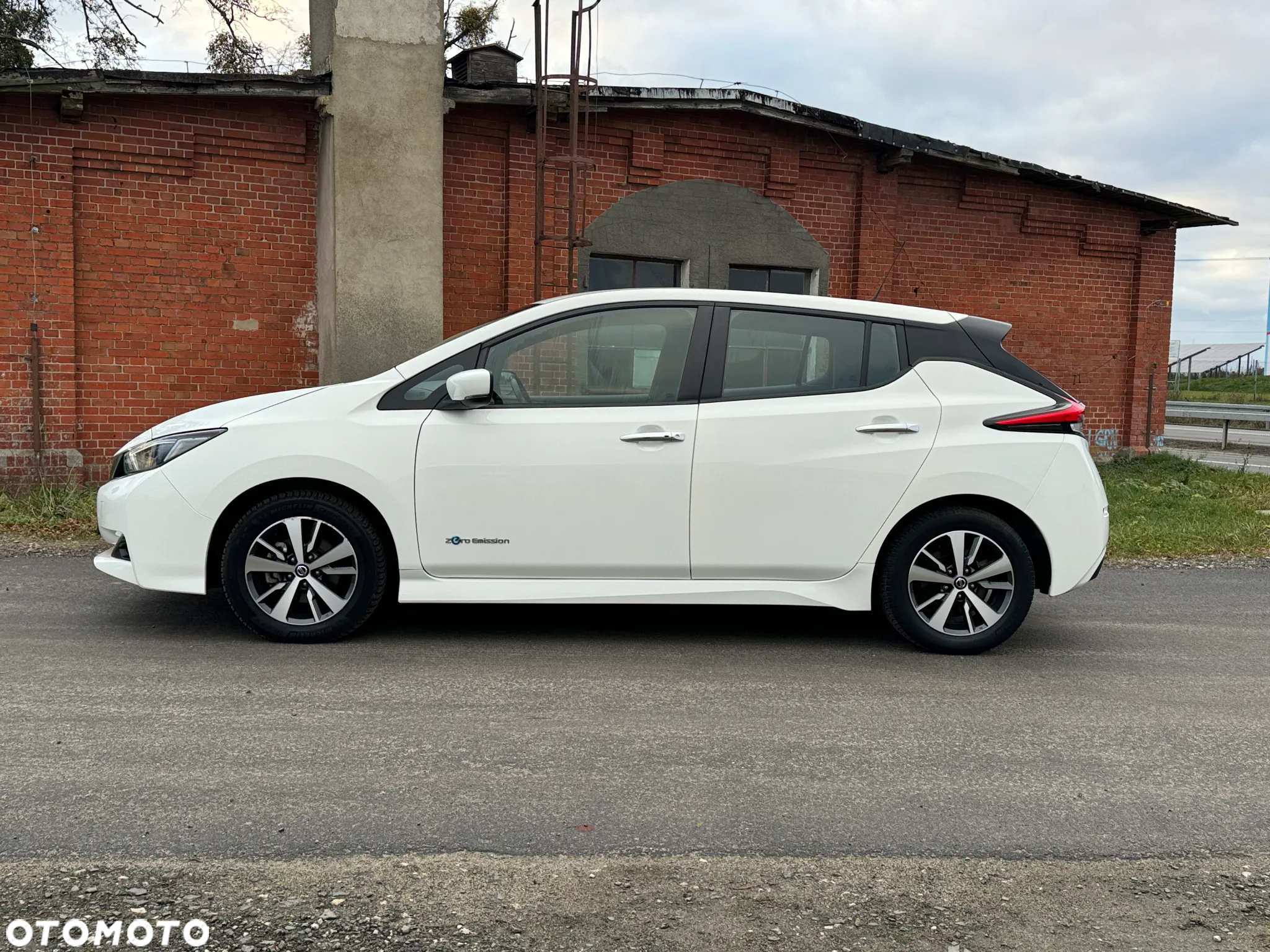 Nissan Leaf 40 kWh N-Connecta - 2