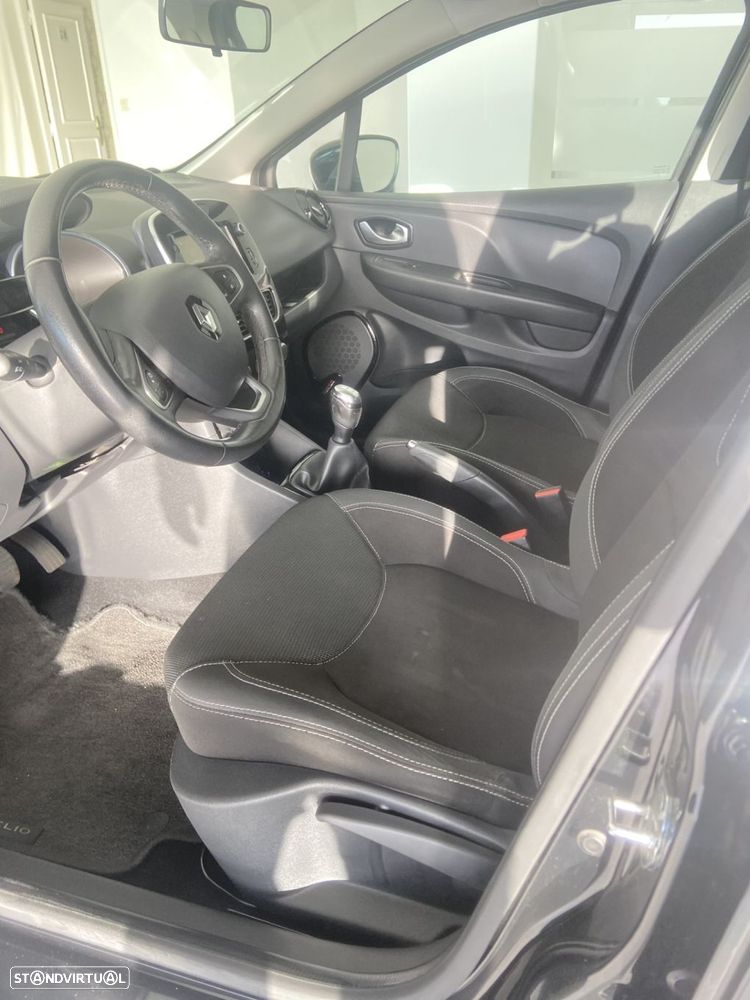 Renault Clio 0.9 TCE Confort - 8