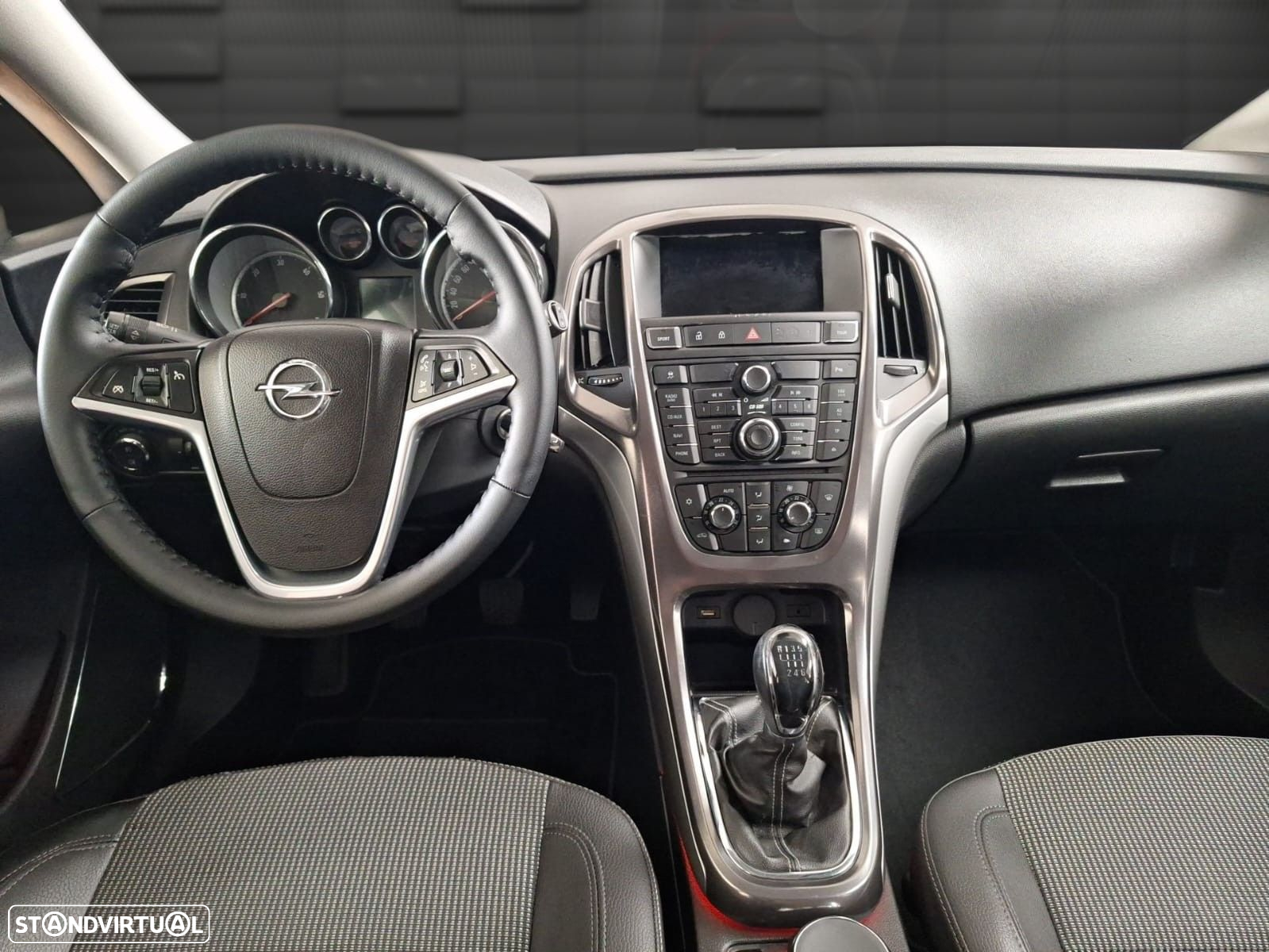 Opel Astra 1.7 CDTi Cosmo - 8