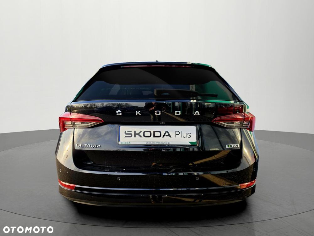 Skoda Octavia 1.5 TSI e-Tec Ambition DSG - 8