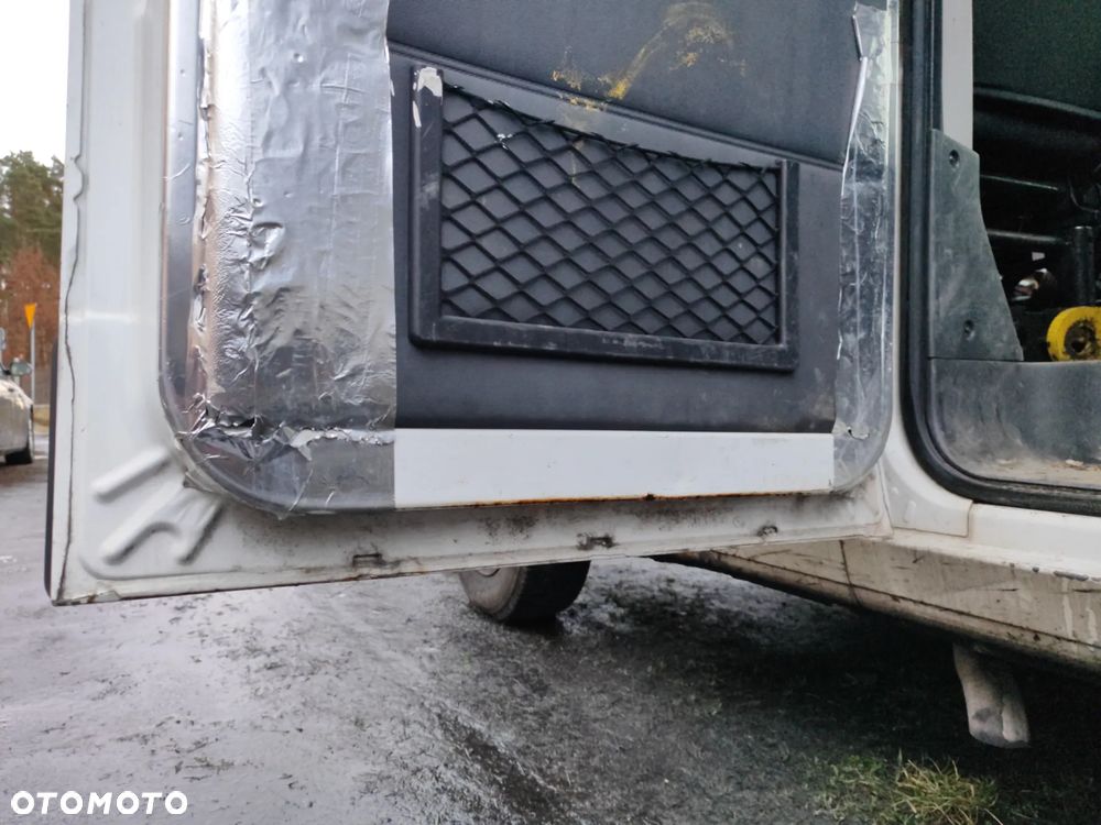 drzwi tył lewe ()boczne) doka Białe kompletne do Fiat Ducato III boxer jumper II 06- DOKA PAKA SKRZYNIA dość ładne - 3
