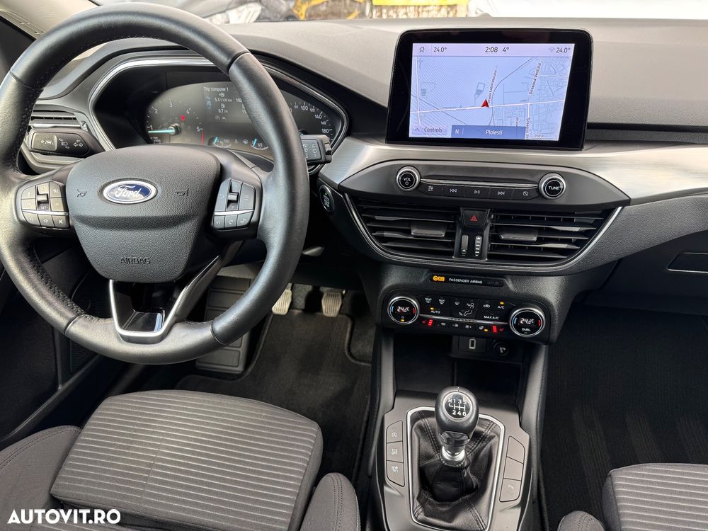 Ford Focus 1.5 EcoBlue Start-Stopp-System TITANIUM - 35