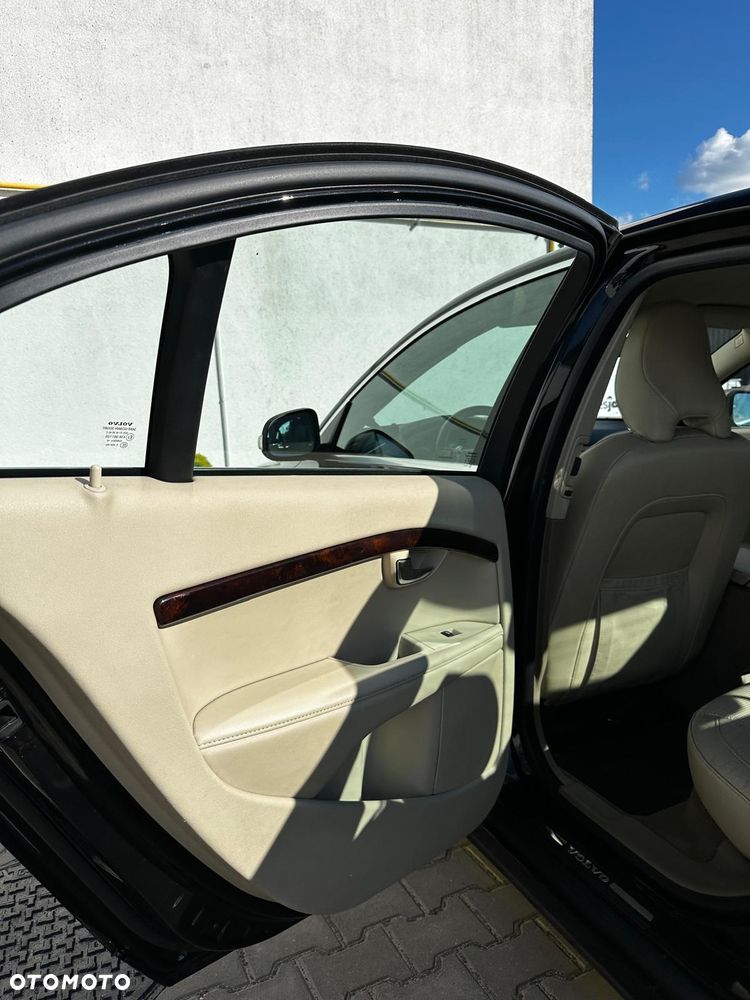 Volvo S80 - 23