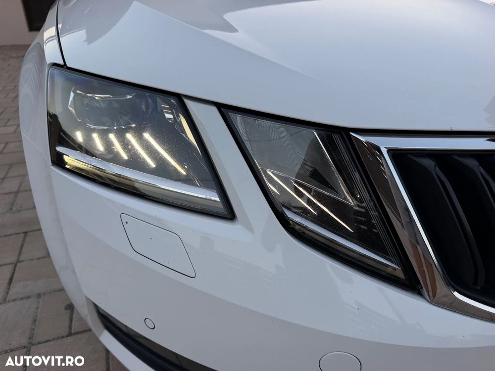 Skoda Octavia 2.0 TDI DSG Soleil - 26