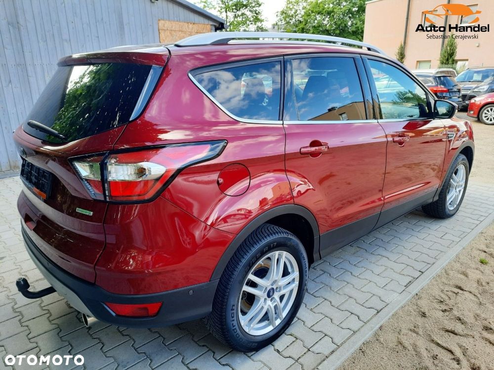 Ford Kuga 1.5 EcoBoost 2x4 Titanium - 13