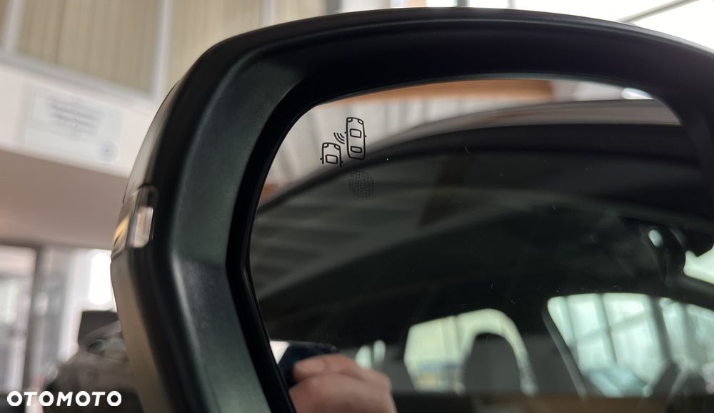 Peugeot 3008 PureTech 130 Stop & Start GPF EAT8 Allure Business-Paket - 19