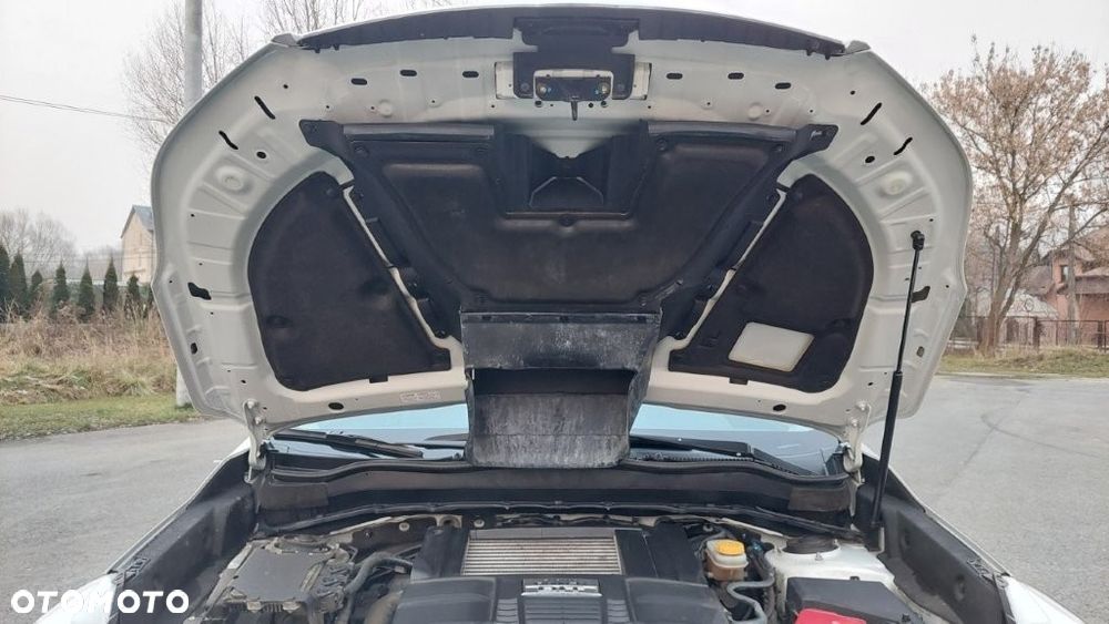 Subaru Forester 2.0 XT Platinum Lineartronic - 23