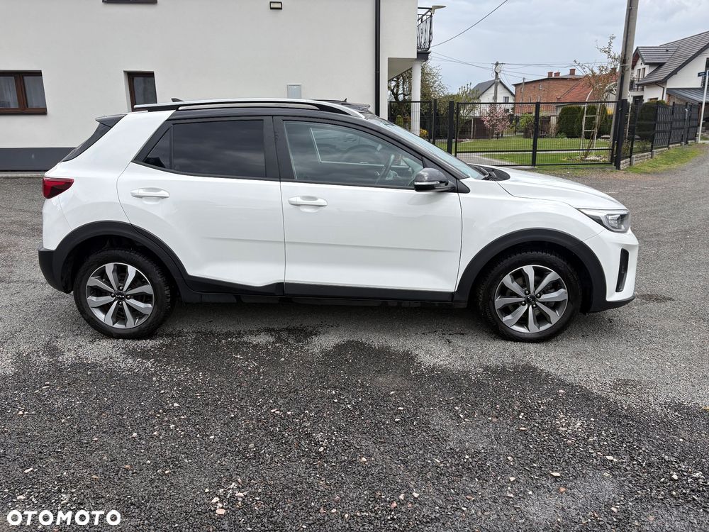 Kia Stonic 1.0 T-GDI OPF Mild Hybrid DCT7 Platinum - 8