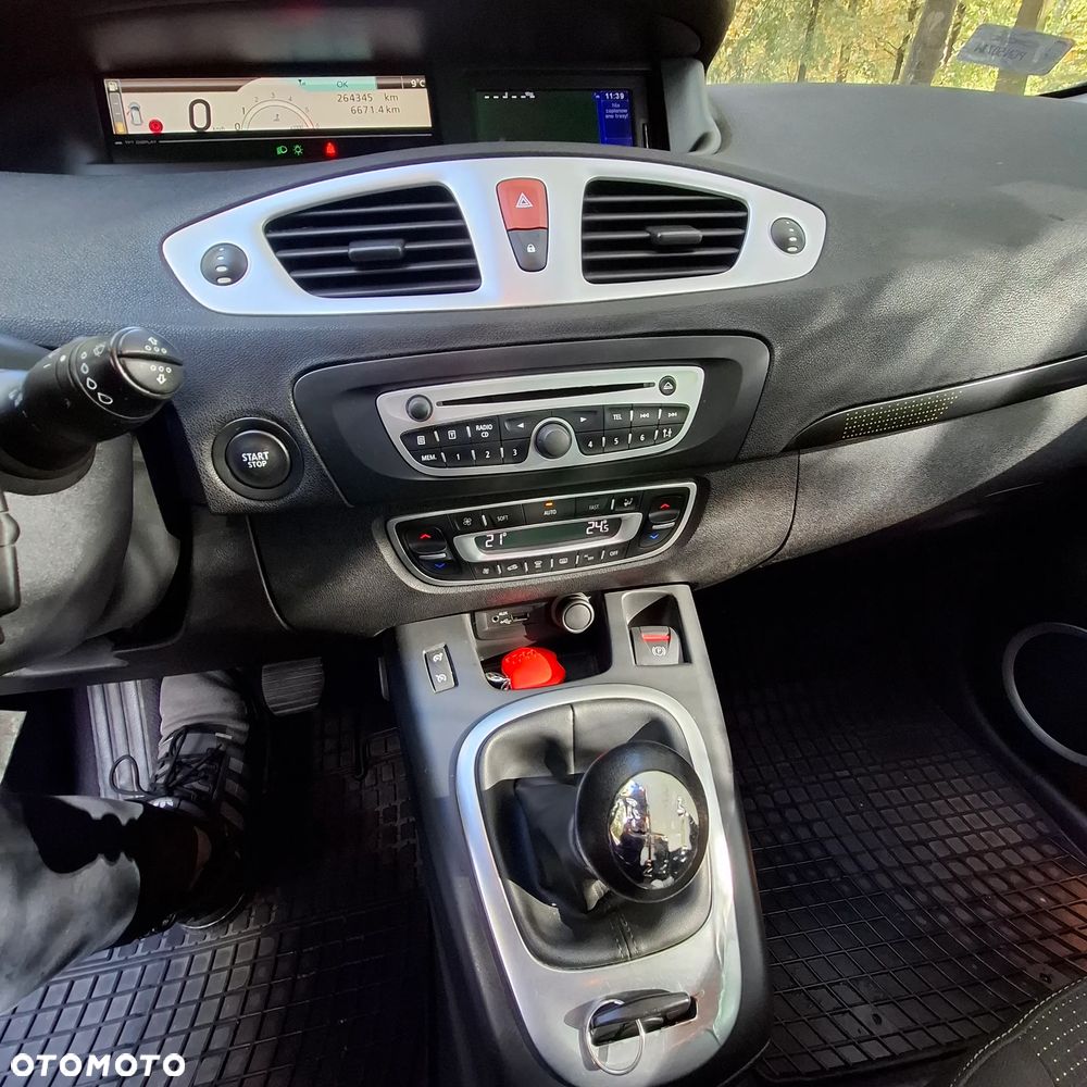 Renault Scenic - 8