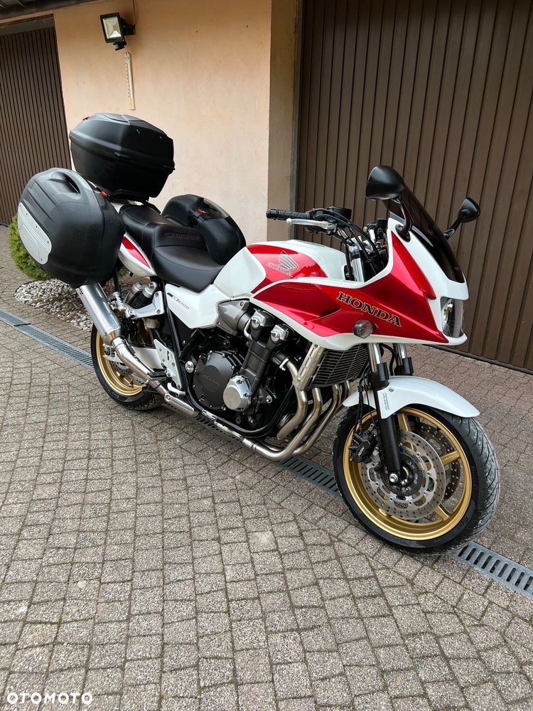 Honda CB - 2