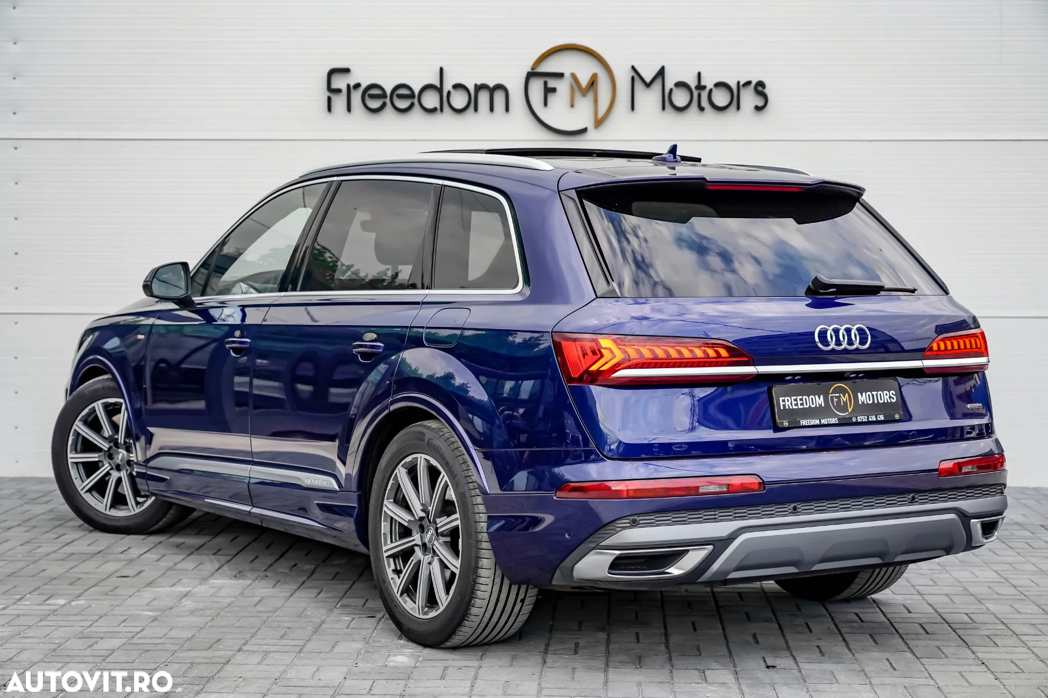 Audi Q7 55 TFSI e quattro Tiptronic PHEV S Line - 5