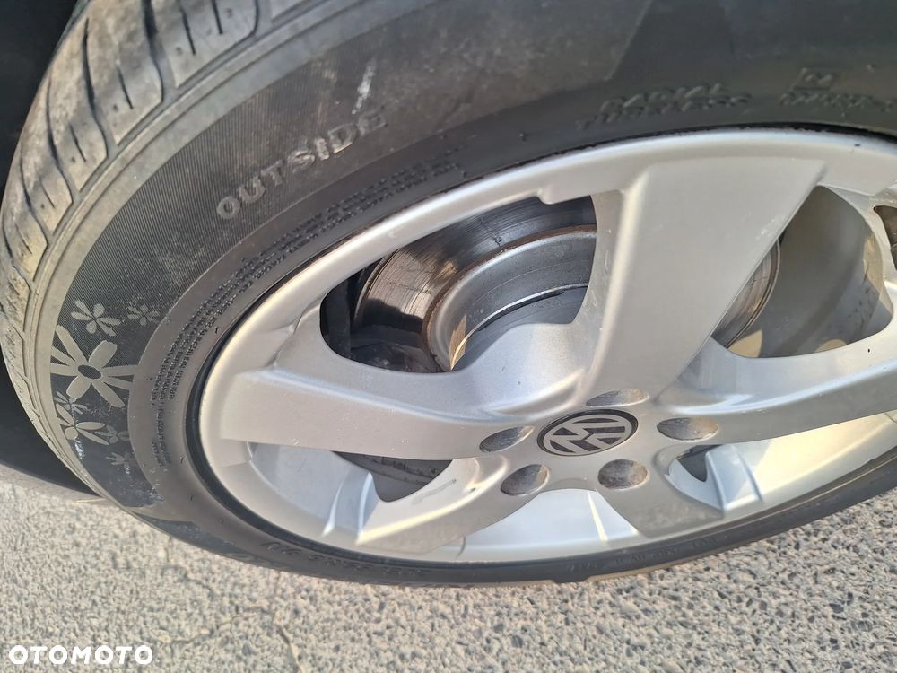 Volkswagen Golf Plus - 25