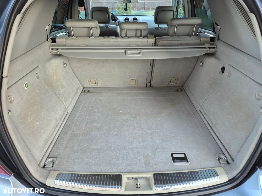 Mercedes-Benz ML - 22