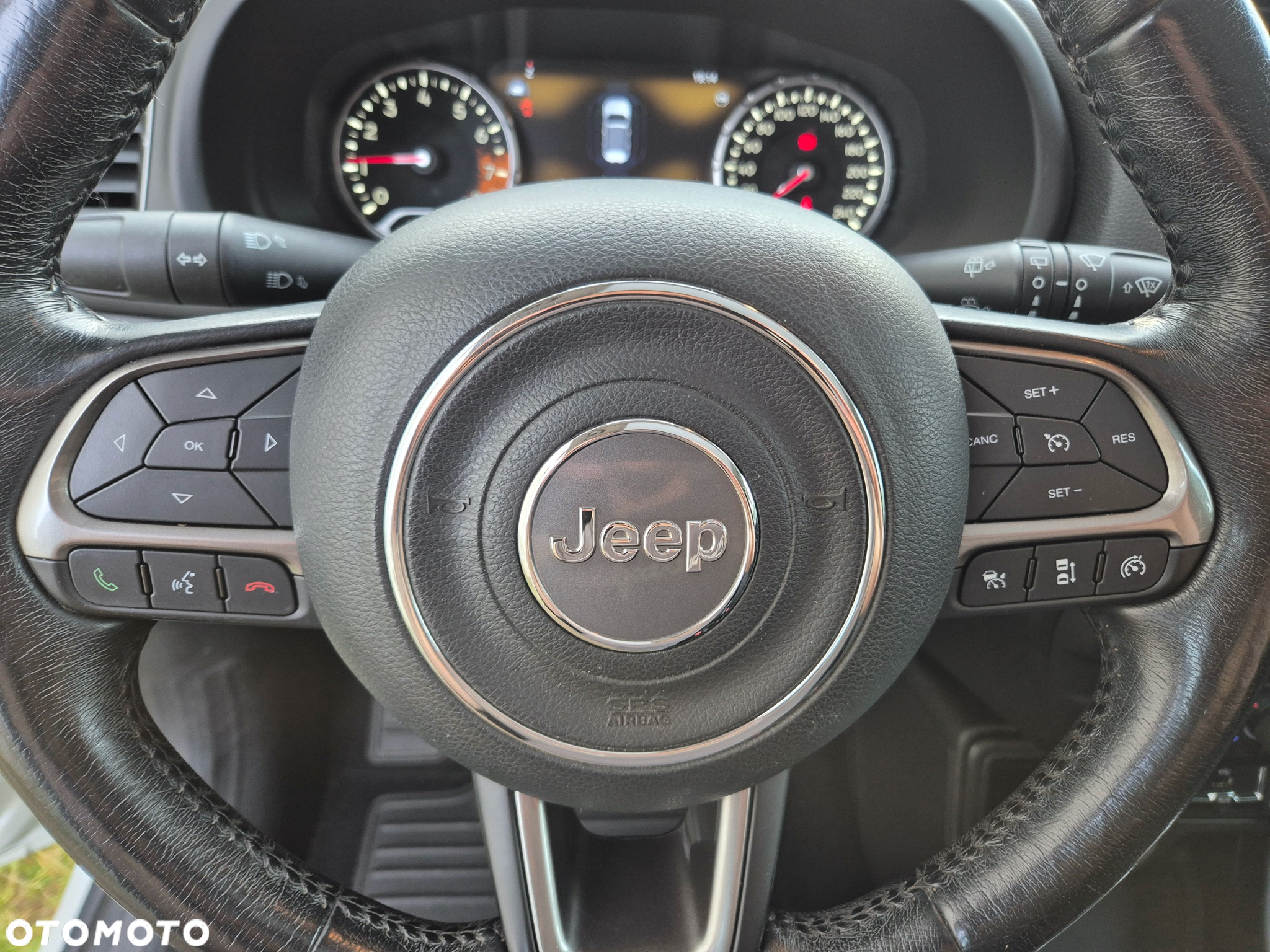 Jeep Renegade 1.4 MultiAir Limited - 19