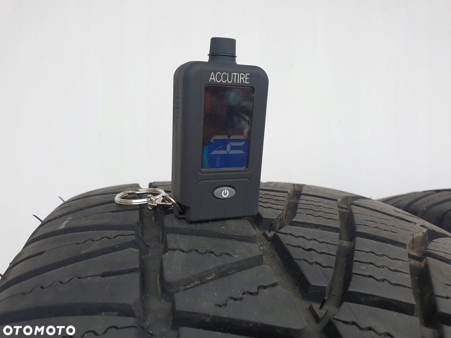Ssangyong Korando III ALUFELGI FELGI ALUMINIOWE 18 - 12