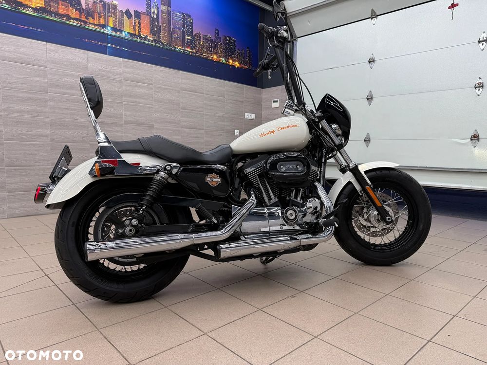 Harley-Davidson Sportster Custom 1200C - 5