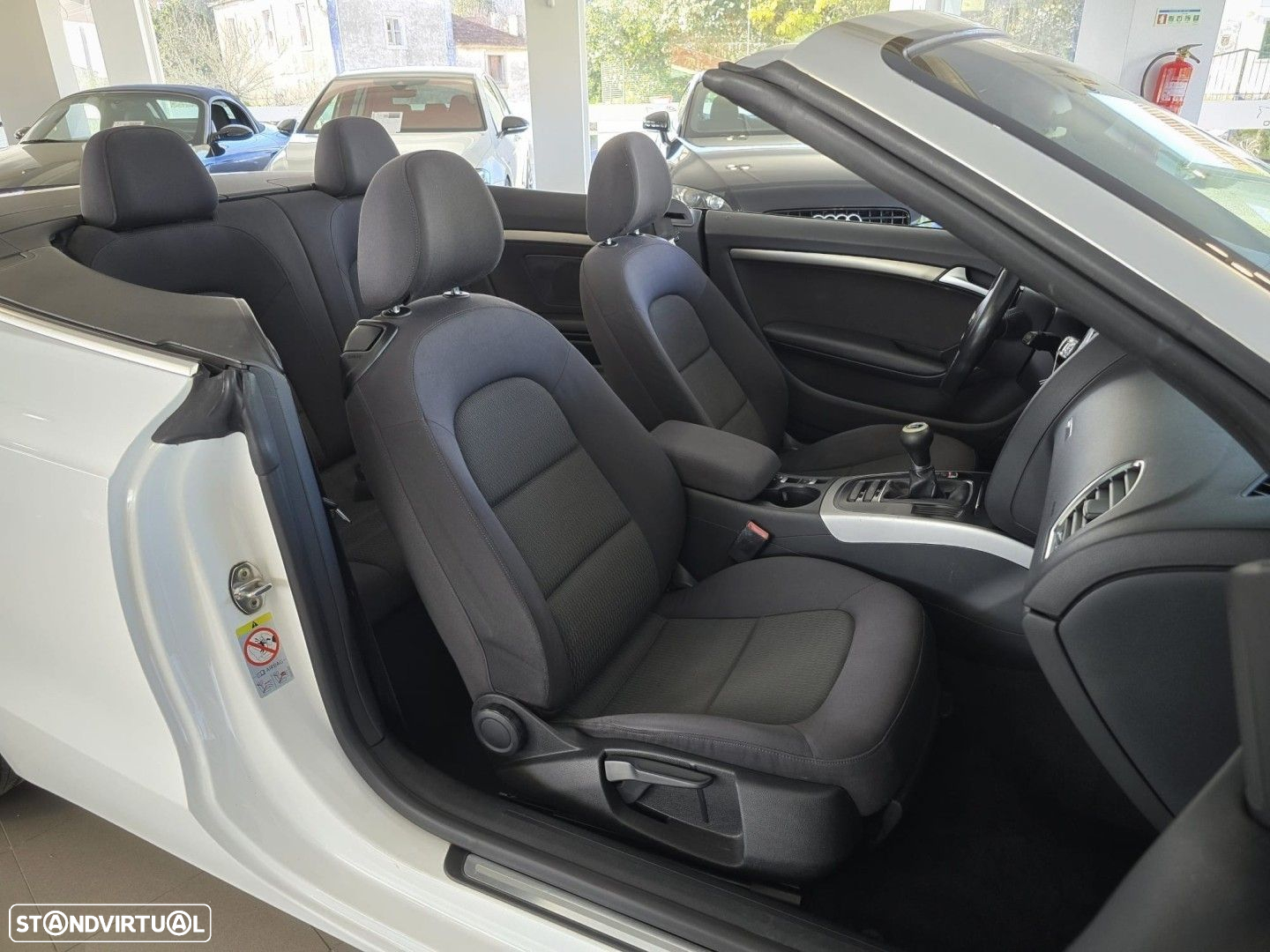 Audi A5 Cabrio 2.0 TDi Advance - 21