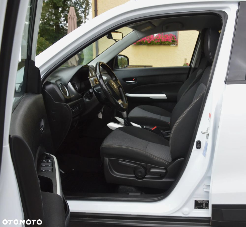 Suzuki Vitara - 17