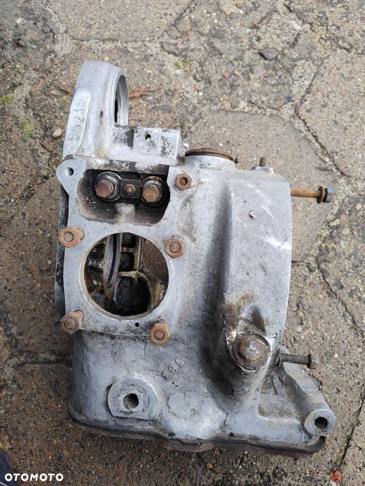 Kadłub blok silnika M72