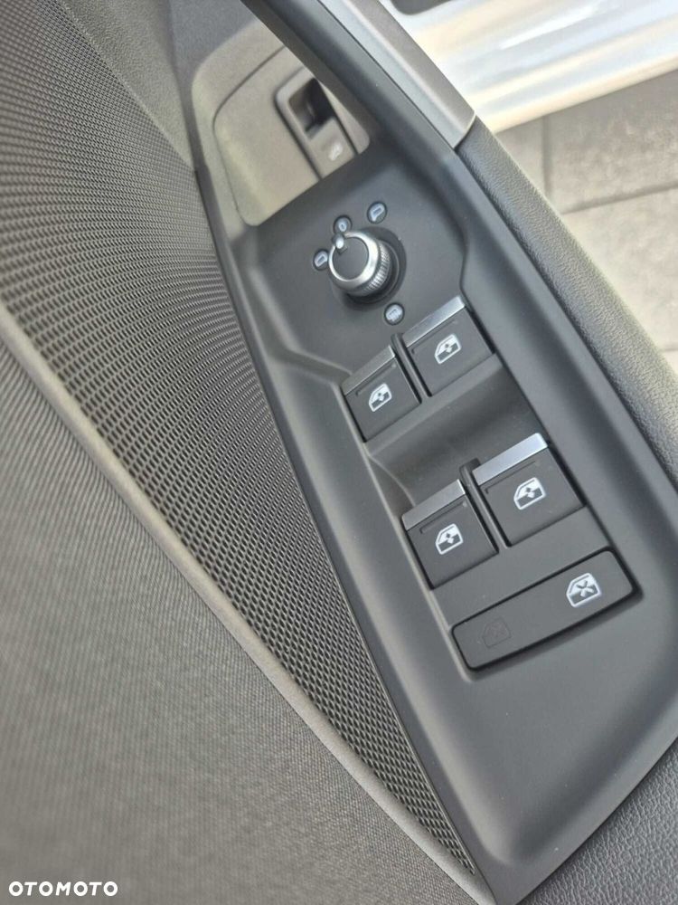 Audi A3 Limousine 30 TFSI mHEV Advanced S tronic - 15